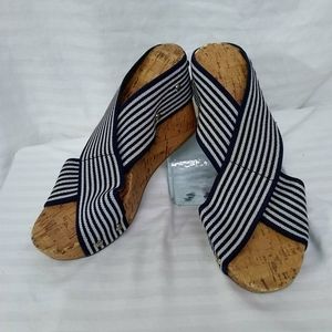 Montego Bay Sandals Stretch Bands 4" Wedge Cork Heel Blue White  7.5